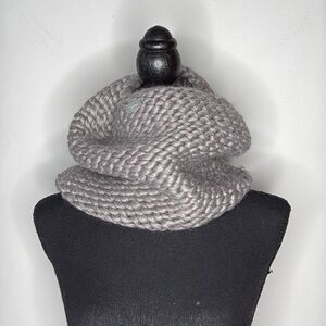 Coal Chunky Knit Gray Infinity Scarf